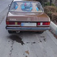 بنز 230 دانشجوی 1980|خودرو کلاسیک|باغ بهادران, |دیوار