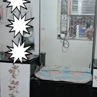 میز ارایشی  کارکرده فقط ی کشو نیاز به تعمیر داره