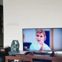تلویزیون ۴۲ اینچ ال جی به همراه سینما خانگی|تلویزیون و پروژکتور|تهران, مهستان|دیوار