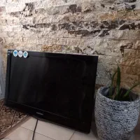 تلویزیون با پنل نیمه سوخته|تلویزیون و پروژکتور|آستانه اشرفیه, |دیوار