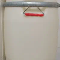 بشکه 60 لیتری طبرستان|ظروف نگهدارنده، پلاستیکی، یک‌بارمصرف|پرند, فاز ۶|دیوار