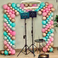 بادکنک ارایی افتتاحیه