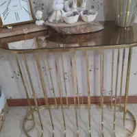 اینه کنسول فلزی طلایی رنگ