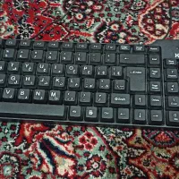 یک کیبورد و یک ماوس