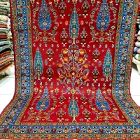 قالیچه سه متری بافت خراسان کرک رنگ طبیعی لاکی