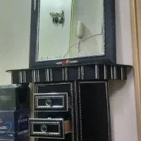 آیینه قدی با کنسول