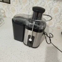 آبمیوه گیری در حد نو