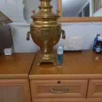 سماور زغالی برنجی سنگین ۶ لیتری دستگیره گوشواره