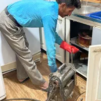 بازکردن لوله فاضلاب.بادستگاه|خدمات پیشه و مهارت|داراب, |دیوار