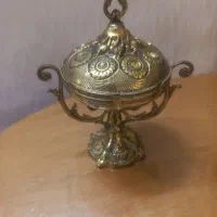 شکلات خوری برنجی