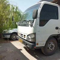 ایسوزو ۵۲۰۰ مدل 86