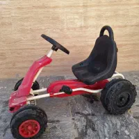 ماشین چهار چرخ پدالی