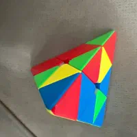 روبیک هرمی کاملا نو و دست نخورده|اسباب‌‌بازی|تبریز, |دیوار