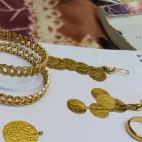 طلا 50بالای  تابلو