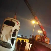 جرثقیل کفی پنج تن در ماهشهر وحومه|خدمات حمل و نقل|بندر ماهشهر, |دیوار