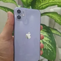 اپل iPhone 11 با حافظهٔ ۱۲۸ گیگابایت