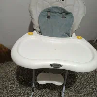 صندلی غذای کودک سالم