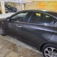 الفارومئو جولیتا مدل 2012 مشابه صفر کیلومتر|خودرو سواری و وانت|تهران, امانیه|دیوار