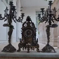 شمعدان وساعت