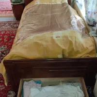 تخت چوبی یک نفره|تخت و سرویس خواب|تهران, شادمان|دیوار