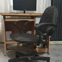 میز وصندلی کامپیوتر