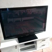 آل سی دی پاناسونیک و زیر تلویزیونی