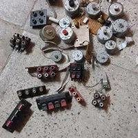 تعدادی لوازم الکترونیک