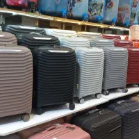 چمدان فایبرنشکن خارجی|کیف، کفش، کمربند|قم, باجک یک|دیوار