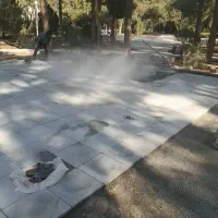 کارگر  فنی ساختمانی (آچار فرانسه)