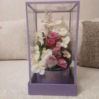 باکس گل هدیه و گل ارکیده مصنوعی