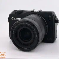 canon eos m