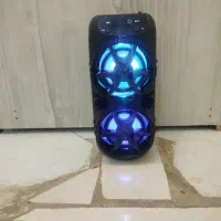 اسپیکر آکبند