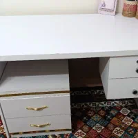 میز تحریر یا میز کار