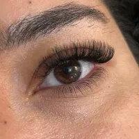 مژه|خدمات آرایشگری و زیبایی|هشتگرد, هشتگرد قدیم|دیوار