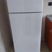 یخچال در حد نوو