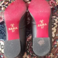 یک جفت کفش نو