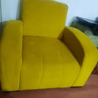 مبل هفت نفره، میز نهار خوری،میز تلفن و کمد کودک