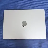 مک بوک پرو m3