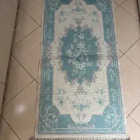 قالیچه و جلو دری