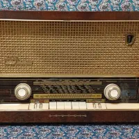 رادیو قدیمی