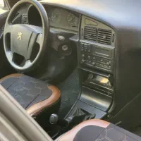 پژو 405 مدل 82|خودرو سواری و وانت|نوشین شهر, |دیوار