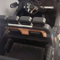 ماشین شارژی دو موتوره مدل ford|اسباببازی|شیراز, هفت تنان|دیوار