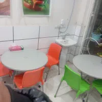 میز صندلی|کافی‌شاپ و رستوران|نگین شهر, |دیوار