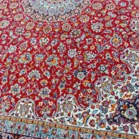 سه عدد قالی