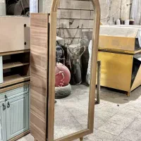 جاکفشی ایستاده اینه قدی