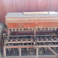 بذرپاش روسی|ماشین‌آلات صنعتی|قروه, |دیوار