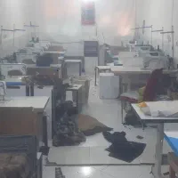به یکنفر دکمه زن خانم نیازمندیم