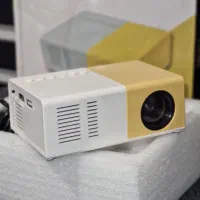 پروزکتور قابل حمل