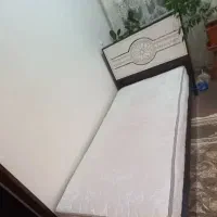 تخت یک نفره