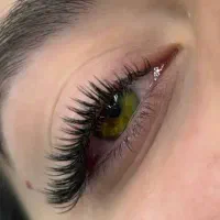 استخدام مژه کار